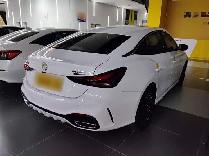 MG Motor 5 2025 2025款 300TGI 全球旗舰版