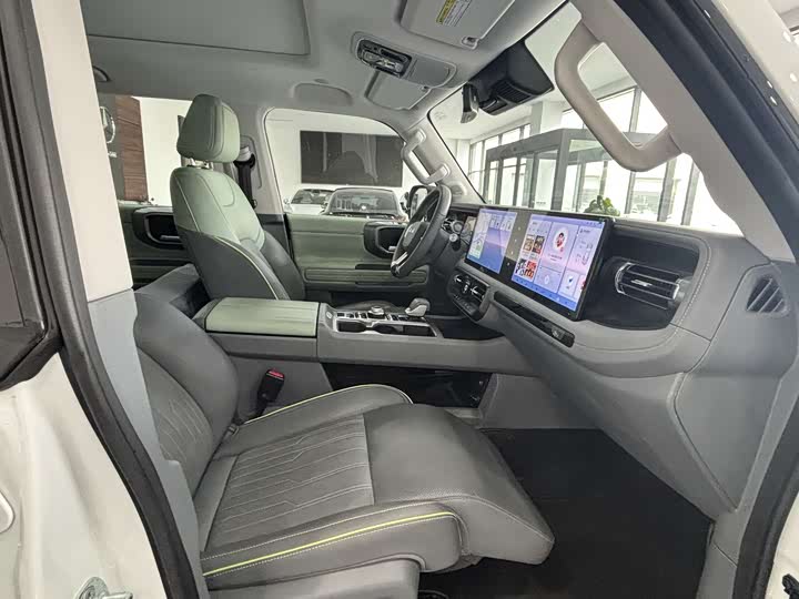 BAIC Beijing BJ40 Hybrid 2025 2025款 进阶版