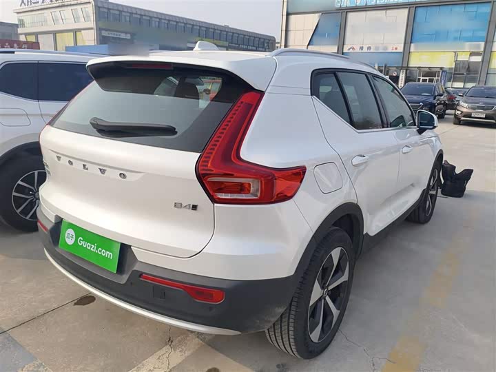 Volvo XC40 2024 2024款 B4 四驱智远豪华版