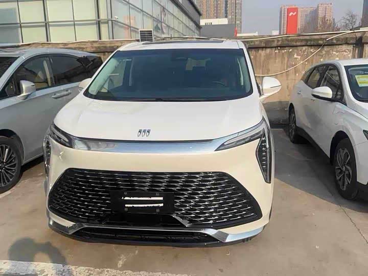 Buick GL8 Century 2025 2025款 2.0T 七座蕴世版