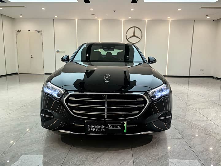 Mercedes-Benz E-Class Hybrid 2024 2024款 E 350 e L 插电式混合动力轿车