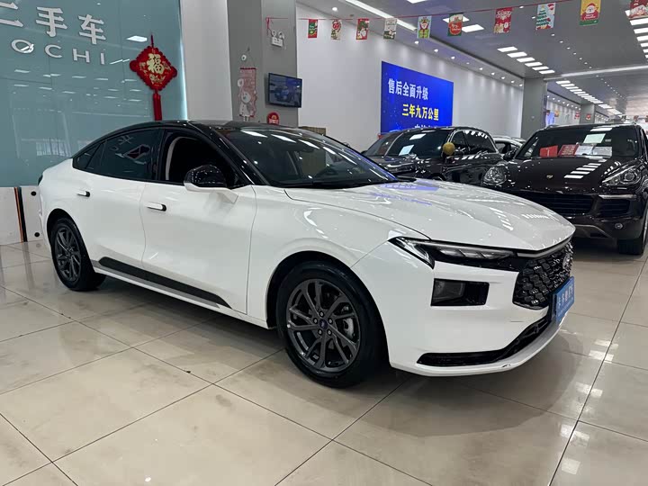 Ford Mondeo 2025 2025款 2.0T EcoBoost 豪华型