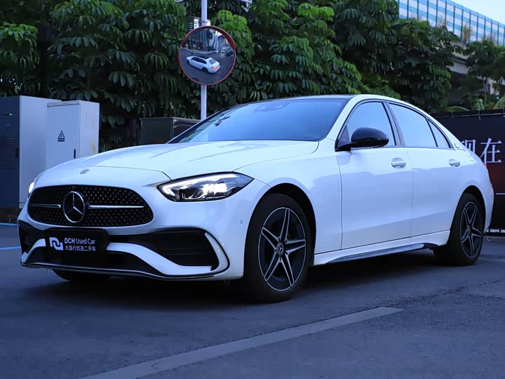 2025 Mercedes-Benz C-Class