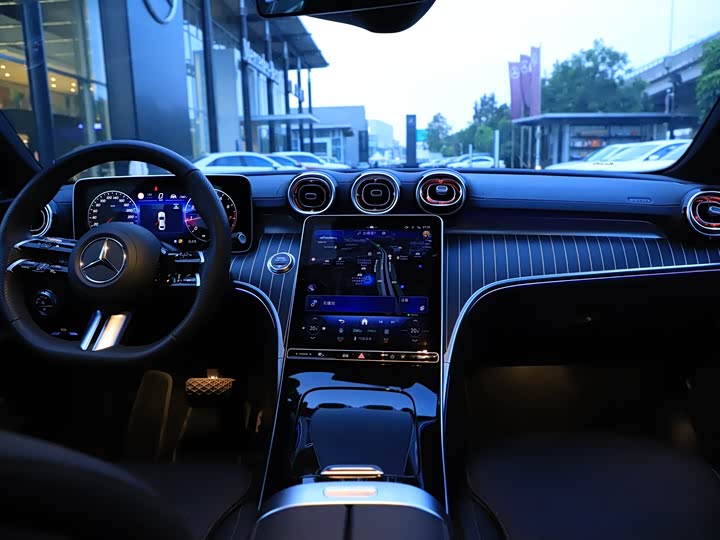 2025 Mercedes-Benz C-Class