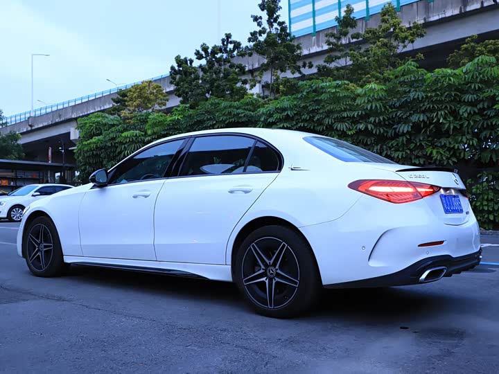 Mercedes-Benz C-Class 2025 2025款 改款 C 260 L 皓夜运动版