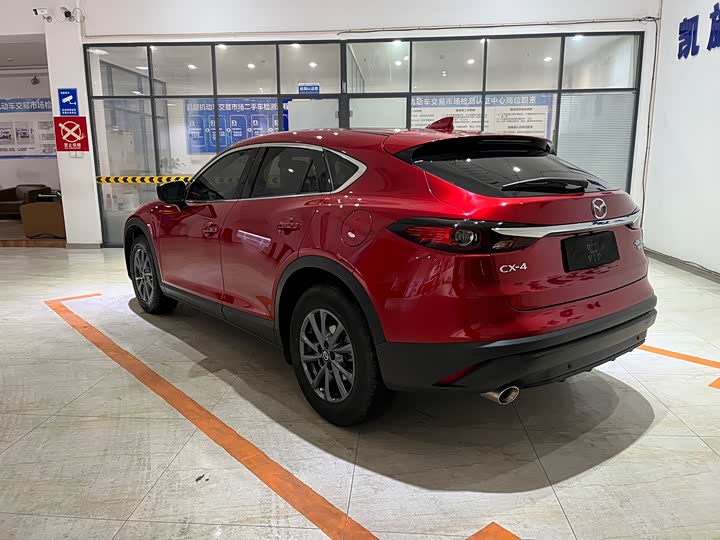 Mazda CX-4 2021 2021款 2.0L 自动两驱蓝天探索版