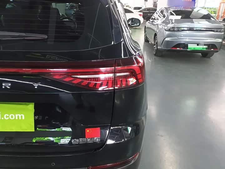 Chery Tiggo 8 Pro 2024 2024款 冠军版 390T 两驱巅峰版 5座