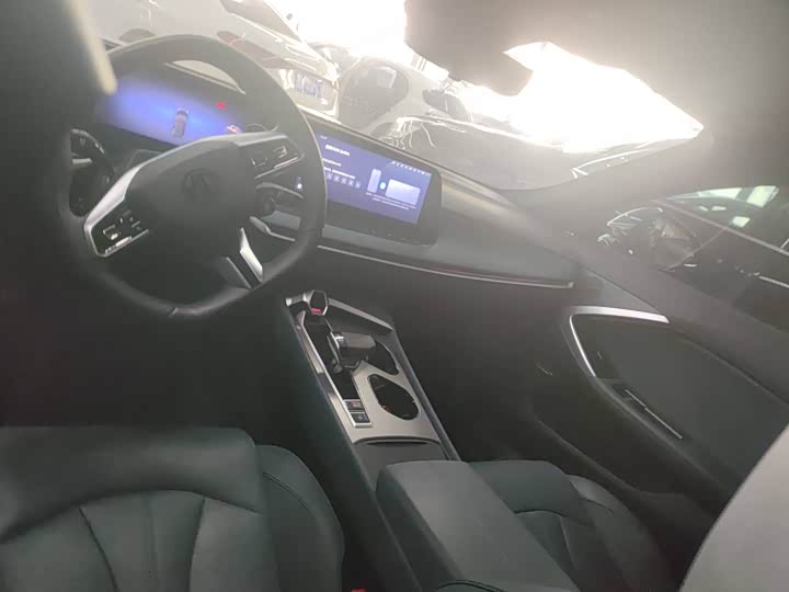 MG Motor 7 2025 2025款 2.0T Trophy+ 超级运动版