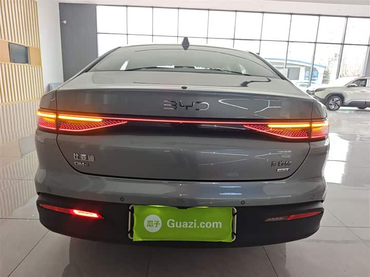 BYD Seal 05 DM-i Hybrid 2025 2025款 DM-i 智驾版 120KM旗舰型