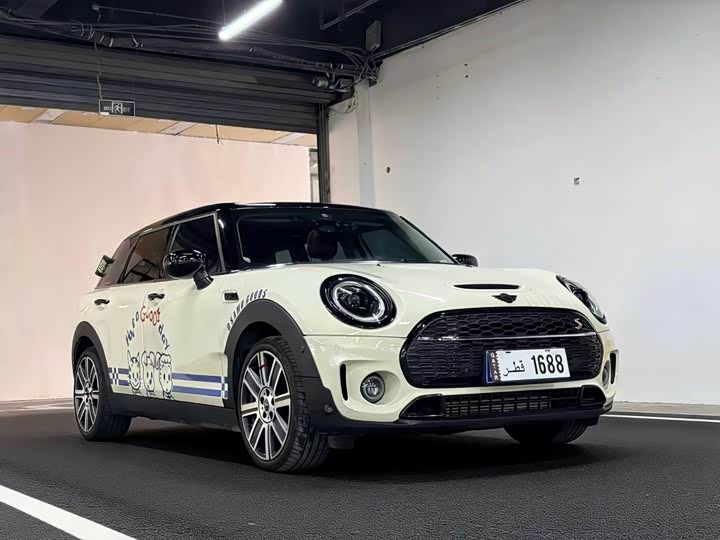 Mini Clubman 2023 2023款 2.0T COOPER S 鉴赏家