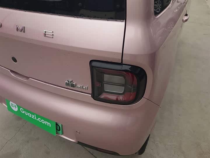 Geely Galaxy Panda Mini 2025 2025款 熊猫mini 210km 元气熊