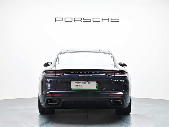 2024 Porsche Panamera Hybrid