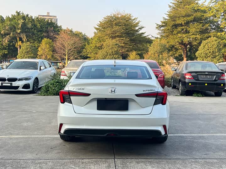 Honda Integra 2023 2023款 240TURBO CVT豪华版