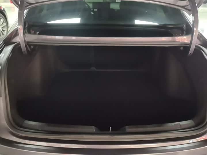 Geely Preface 2025 2025款 东方曜 2.0TD 望月版