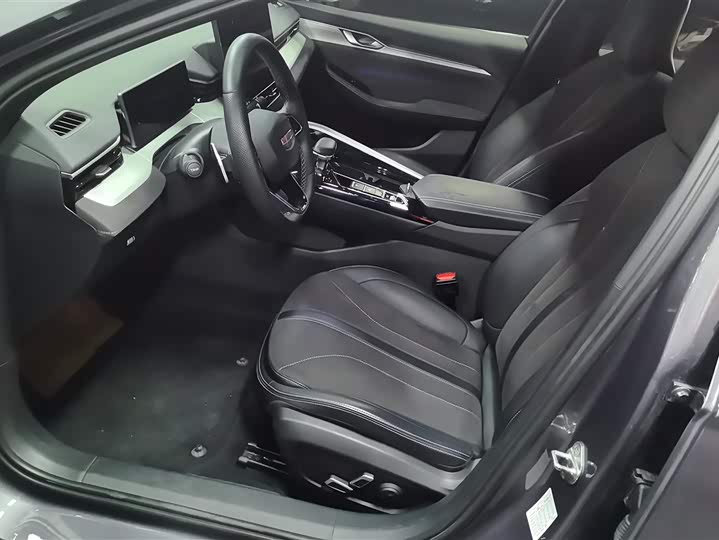 Geely Preface 2025 2025款 东方曜 2.0TD 望月版