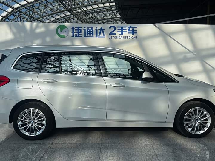 BMW 2 Series Gran Tourer 2018 2018款 220i 领先型