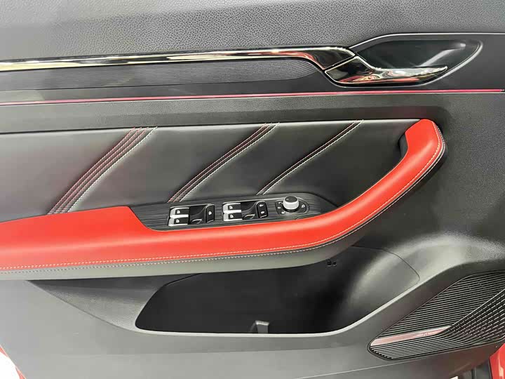 Geely Emgrand GS 2022 2022款 1.4T CVT跨界玩家版