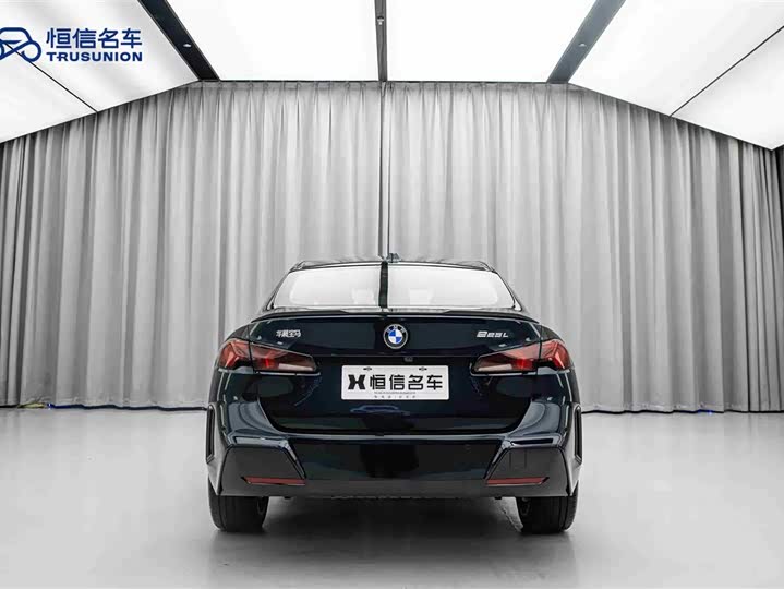 BMW 2 Series 2025 2025款 225L M运动曜夜套装