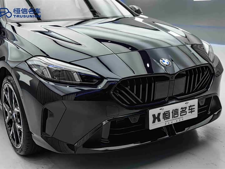 BMW 2 Series 2025 2025款 225L M运动曜夜套装
