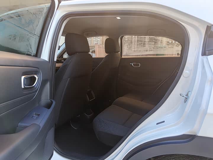 Honda Vezel 2023 2023款 1.5L CVT精英版