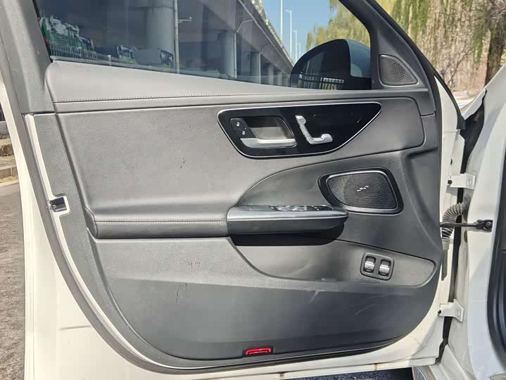 Mercedes-Benz C-Class Hybrid 2024 2024款 改款二 C 350 eL