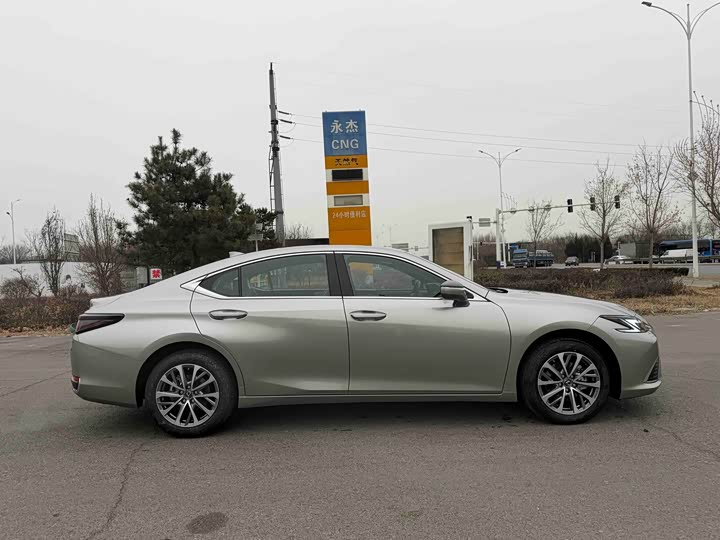 Lexus ES 2025 2025款 200 臻享版