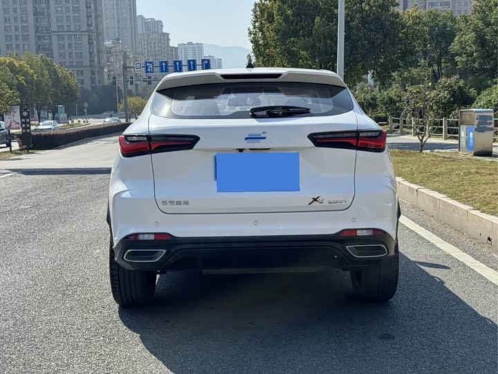 Changan Oshan X5 2022 2022款 运动版 1.5T DCT旋风冲锋