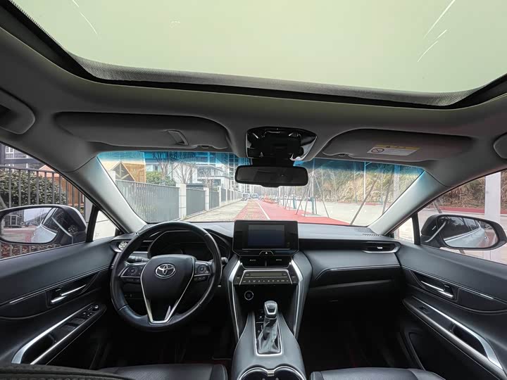 Toyota Harrier 2022 2022款 2.0L CVT两驱豪华版