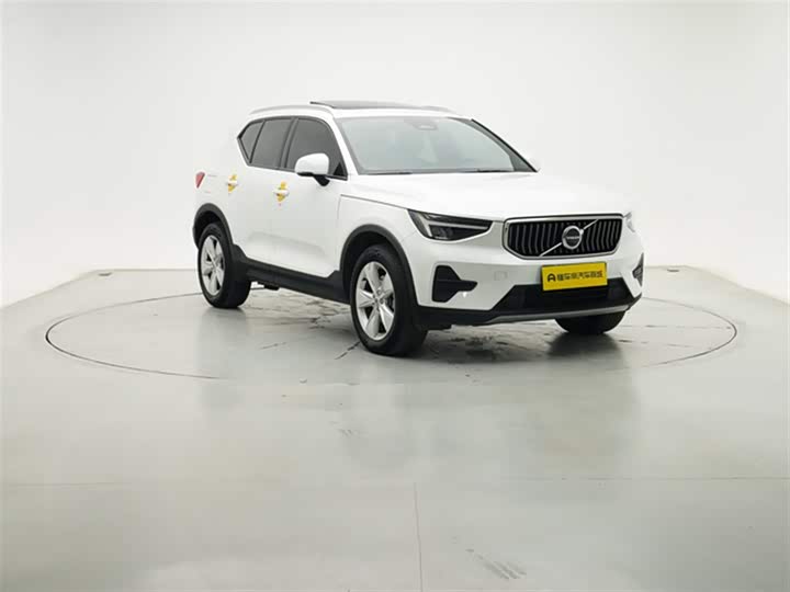 Volvo XC40 2024 2024款 B3 智行时尚版
