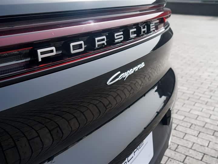 Porsche Cayenne 2025 2025款 Cayenne 3.0T 逐梦版