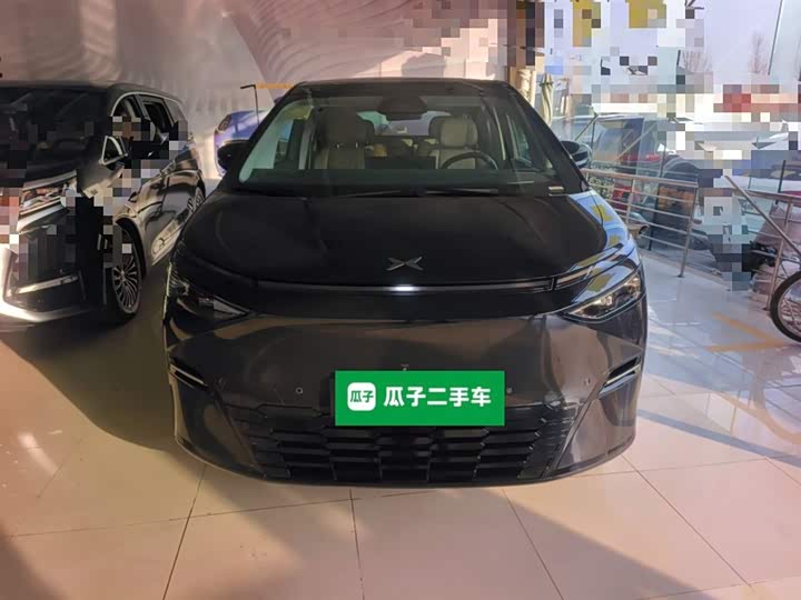 XPeng X9 2025 2025款 纯电 740超长续航 Max