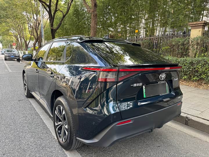 2022 Toyota bZ4X