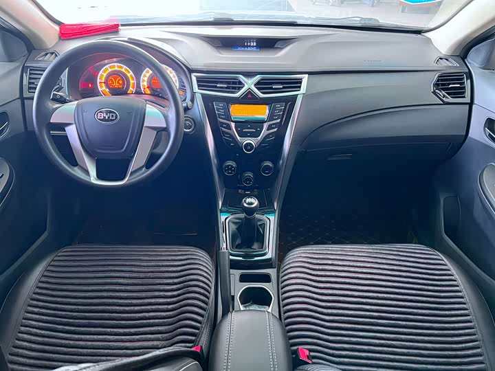 BYD F3 2020 2020款 1.5L 手动豪华版