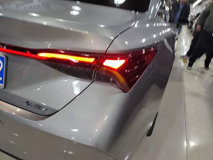 Toyota Avalon 2024 2024款 双擎 2.0L 豪华版