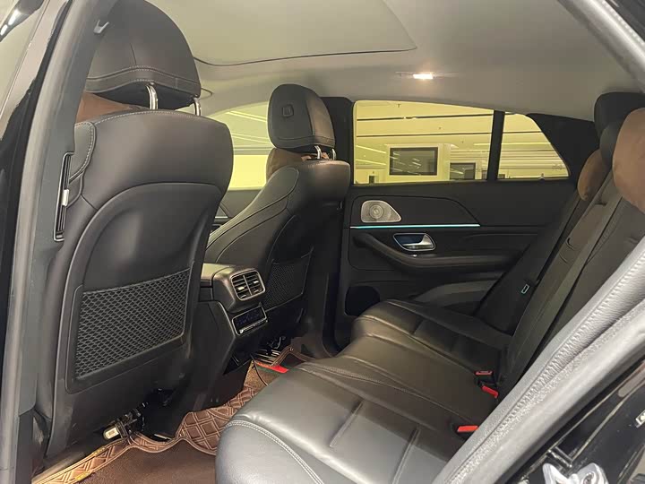 Mercedes-Benz GLE-Class Coupe 2022 2022款 改款 GLE 450 4MATIC 轿跑SUV 时尚型