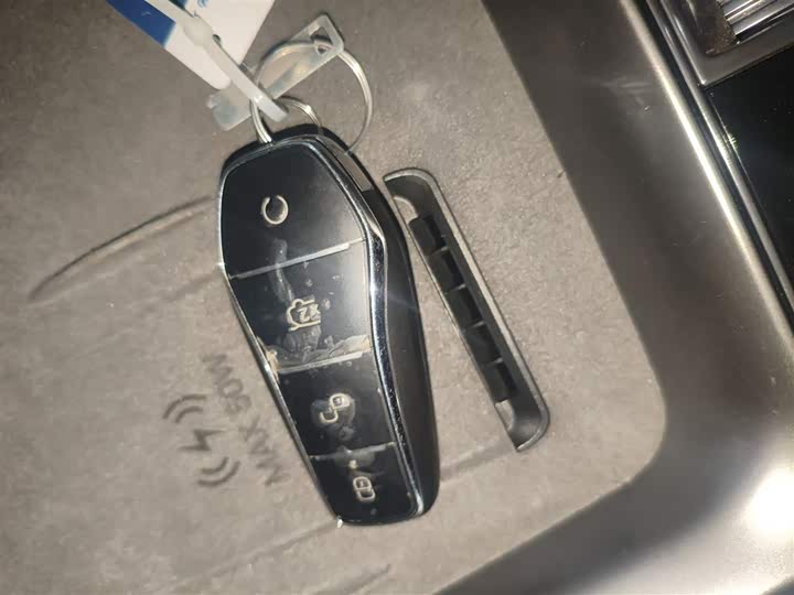 BYD Seal 07 DM-i Hybrid 2025 2025款 智驾版 DM-i 1.5L 125km 尊贵型