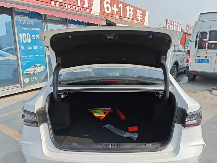 Chery Arrizo 8 2025 2025款 1.6T DCT睿