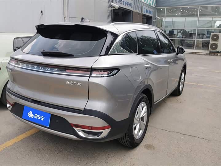 Bestune T90 2023 2023款 1.5T DCT 自动豪华型