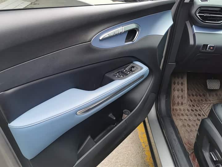 Bestune T90 2023 2023款 1.5T DCT 自动豪华型