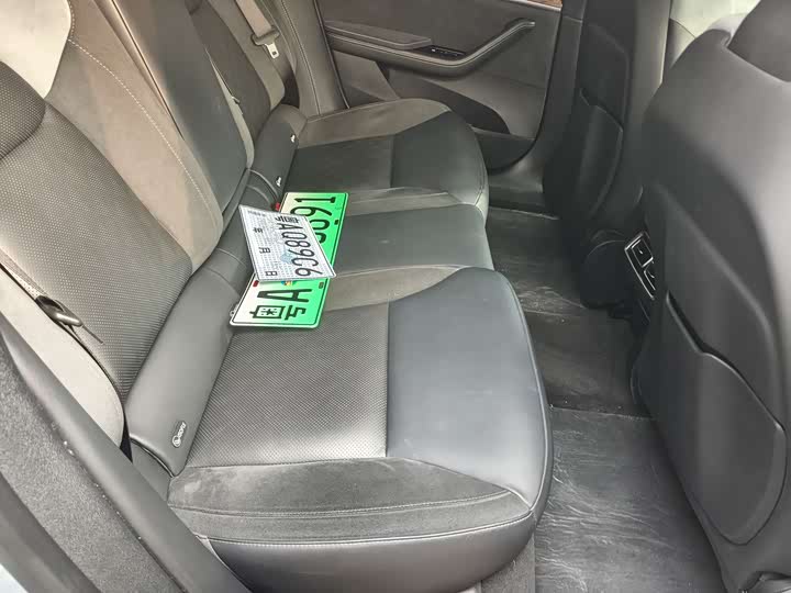 Hozon S 2022 2022款 增程版 1160km 后驱大版