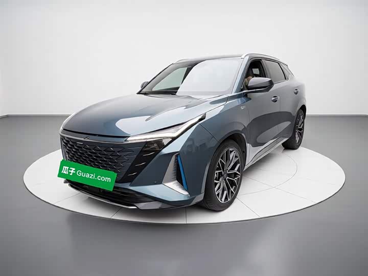 Changan Oshan Z6 Hybrid 2023 2023款 智电iDD 150KM旗舰PLUS智慧泊车版