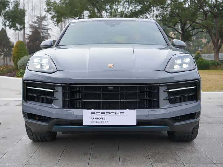 2025 Porsche Cayenne