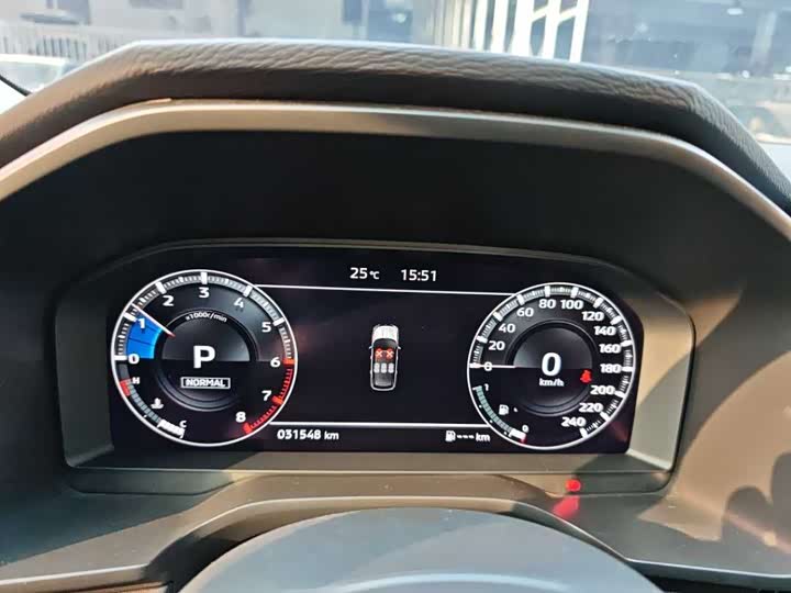 Mitsubishi Outlander 2023 2023款 1.5T CVT四驱尊耀版 7座