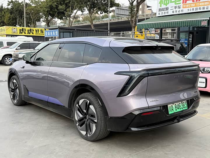 HiPhi Y 2023 2023款 560km 精英版