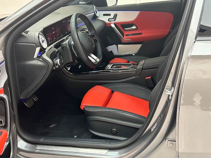 Mercedes-Benz A-Class AMG 2025 2025款 AMG A 35 L 4MATIC