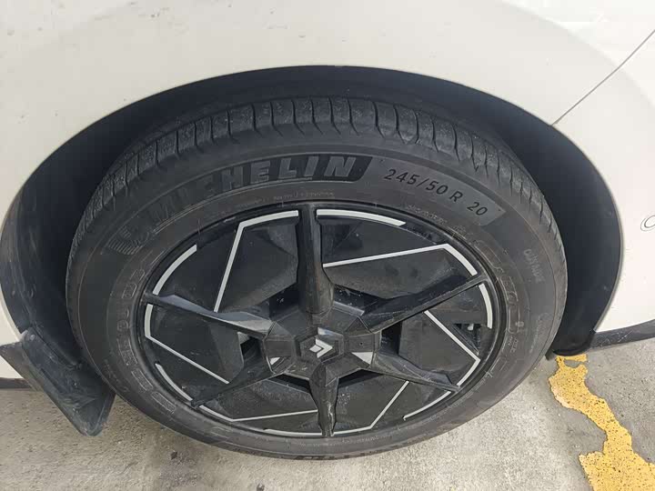 GAC Hyptec HT 2024 2024款 825特高压激光雷达版