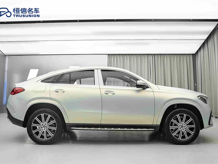 Mercedes-Benz GLE-Class Coupe 2024 2024款 GLE 350 4MATIC 轿跑SUV 时尚型