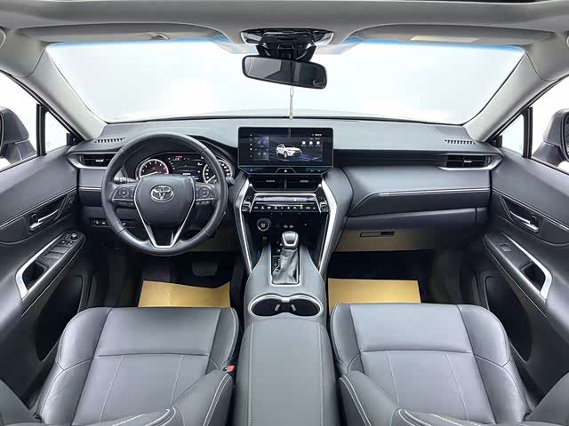 Toyota Harrier 2024 2024款 2.0L CVT两驱豪华版