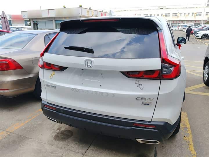 Honda CR-V 2026 2026款 全球30年荣耀款 240TURBO 两驱锋尚5座版