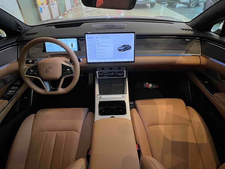 BYD Han L 2025 2025款 DM-p 四驱激光雷达旗舰型